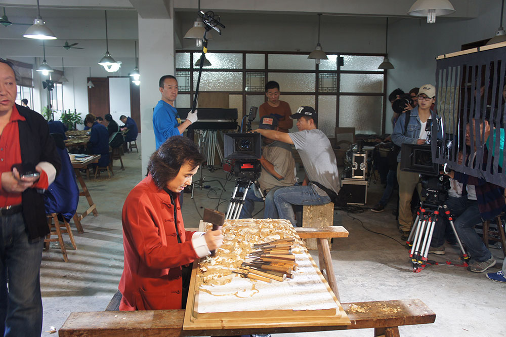 中国手东阳木雕黄大师6