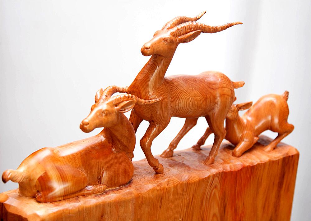 羚羊木雕2