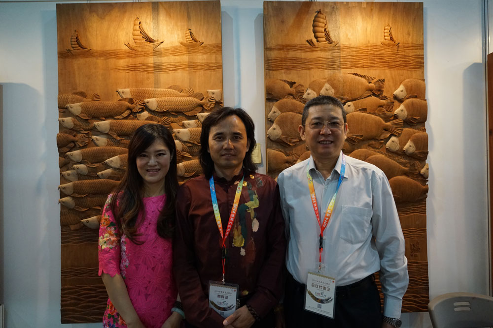 黄小明木雕展馆精彩亮相2014世界工艺文化节3